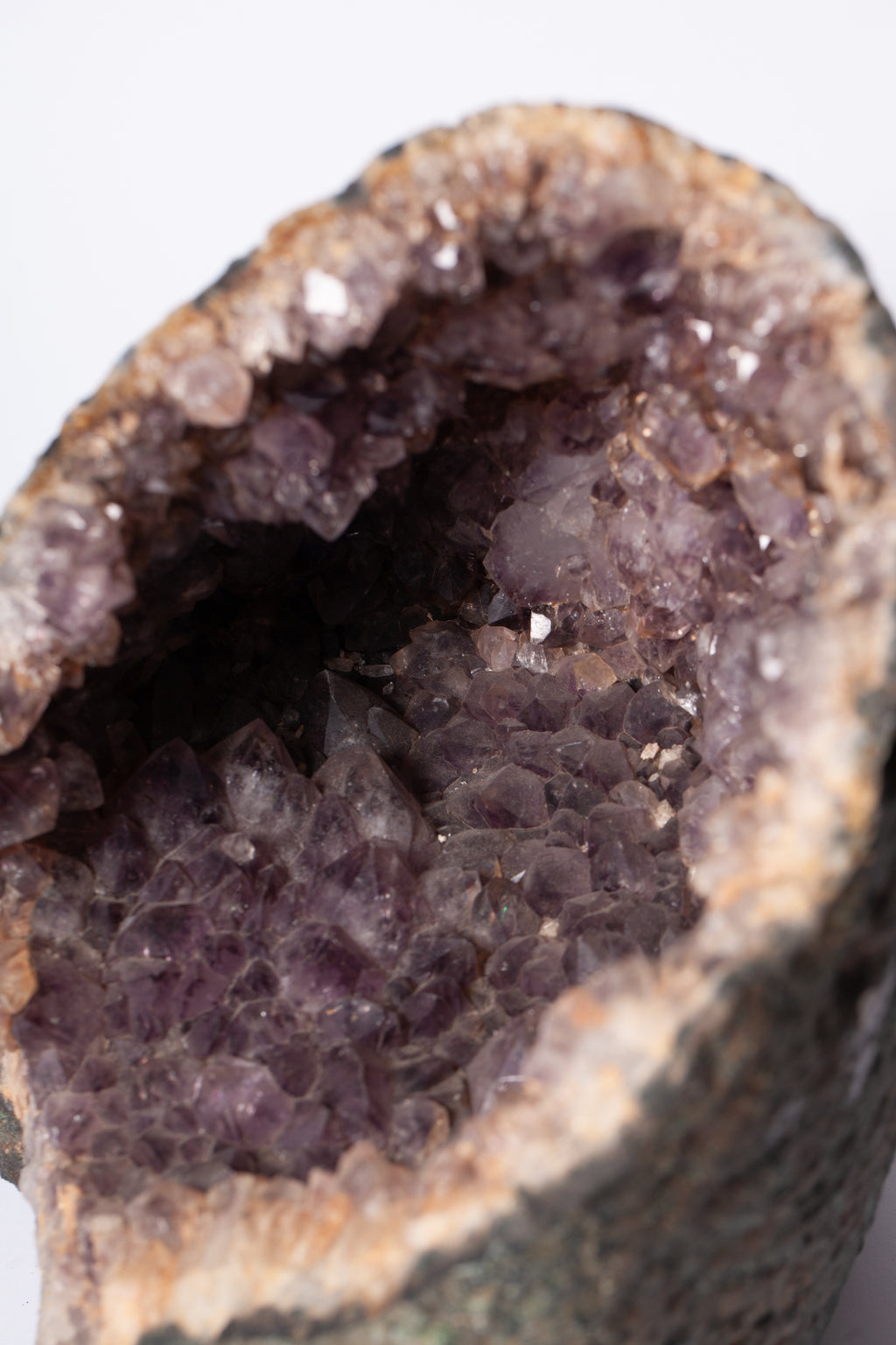 Geode di Ametista Naturale – Cavità Profonda