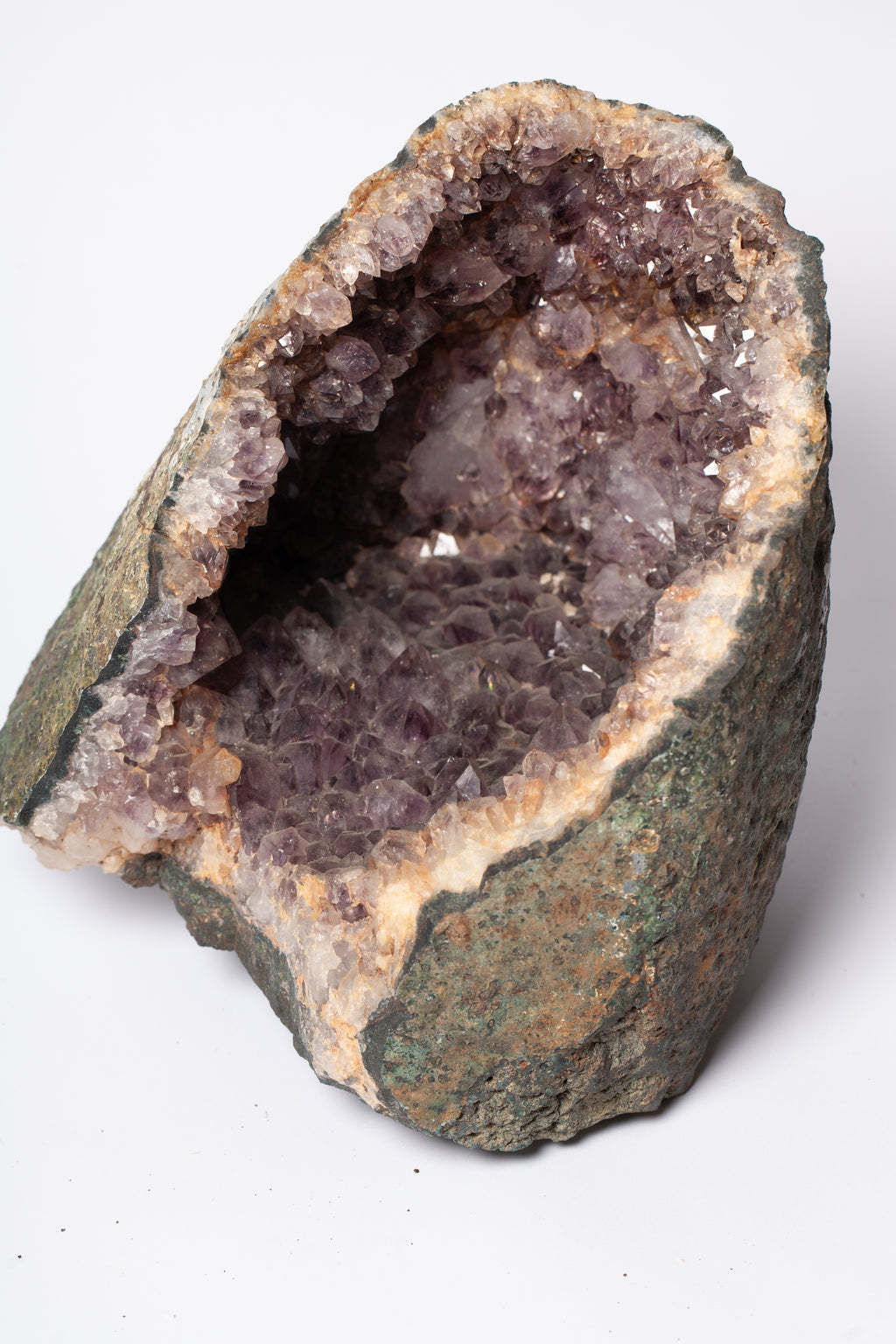 Geode di Ametista Naturale – Cavità Profonda