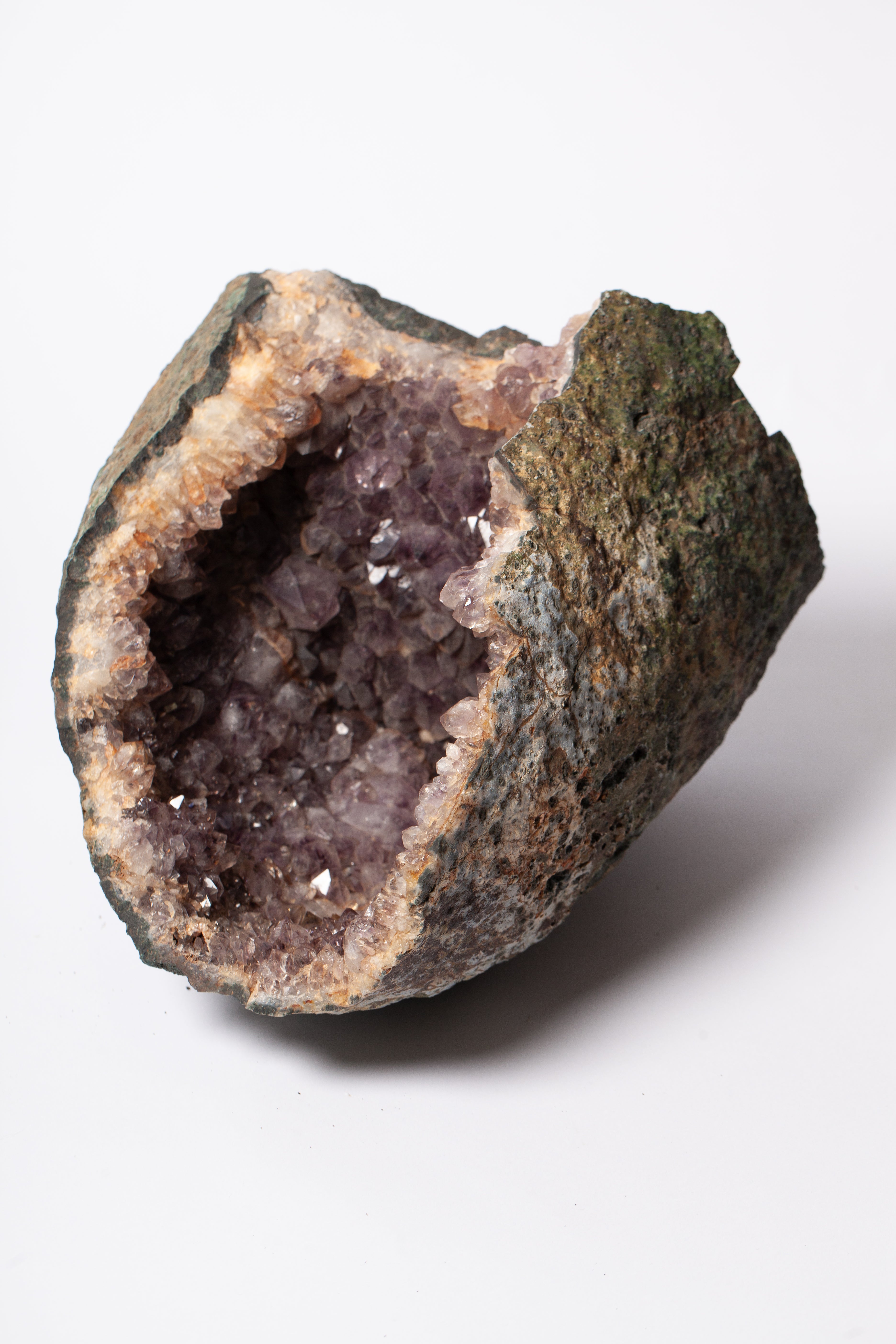 Geode di Ametista Naturale – Cavità Profonda