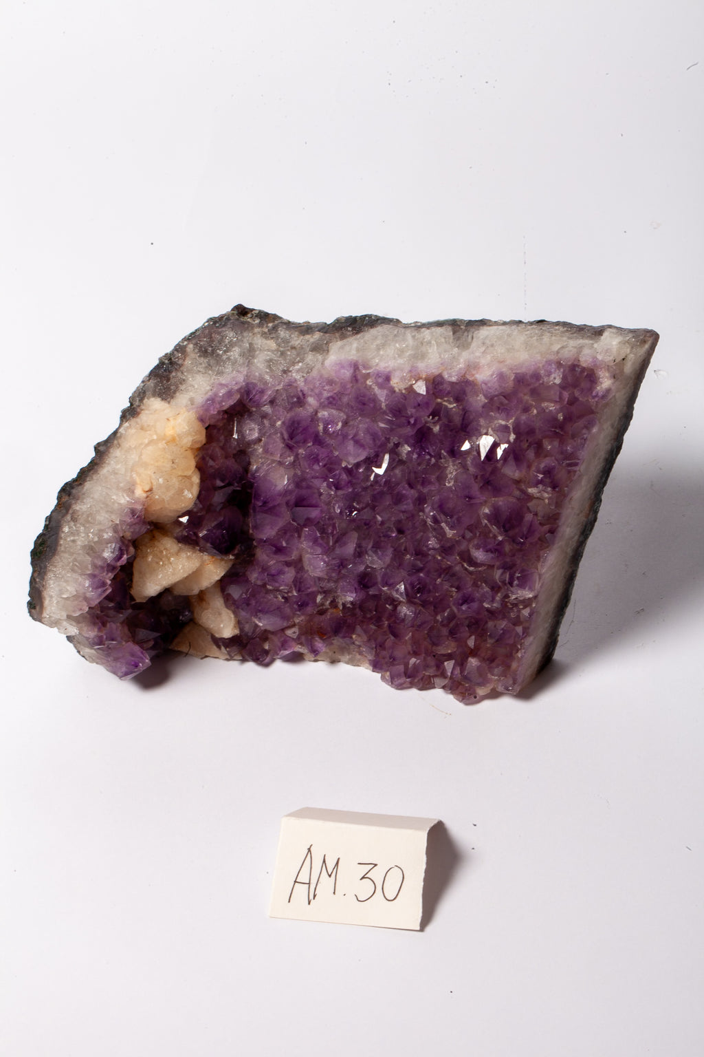 Lastra di Ametista Druzy con Inclusione di Calcite – Viola Intenso