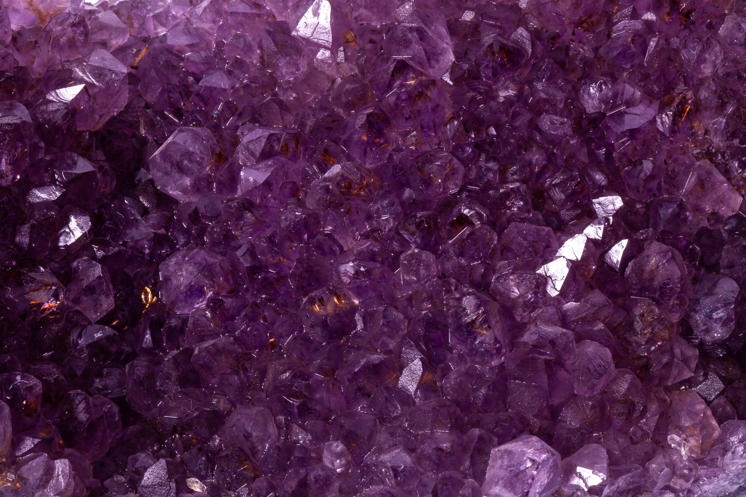 Cluster di Ametista Naturale – Geode a Mezzaluna